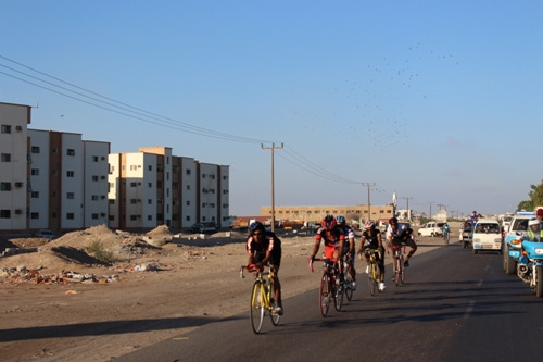 برعاية الهلال الاماراتي اتحاد الدراجات الهوائية في العاصمة عدن يقيم بطولة الشهيد جعفر محمد سعد 