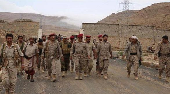 انشقاق مئات الضباط والجنود عن الانقلابيين والتحاقهم بالشرعية