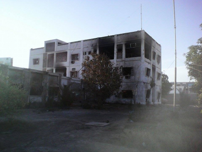 صور " حوطة لحج بين نهب المرافق واحراقها 