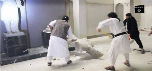 داعش تدمر اثار يعود تاريخها الى اربعة الاف سنة في العراق 
