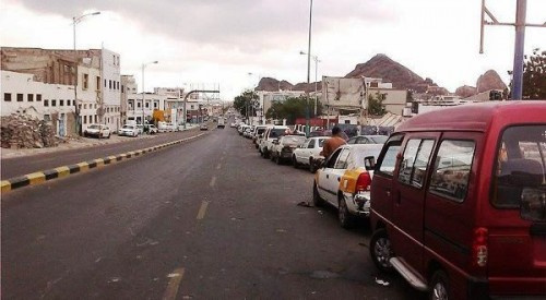 فشل حكومي بإنهاء أزمة المشتقات النفطية ب#العاصمة_عـدن ومحافظات الجنوب