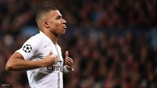 بالأرقام.. مبابي "يكتسح" ميسي ورونالدو في دوري أبطال أوروبا