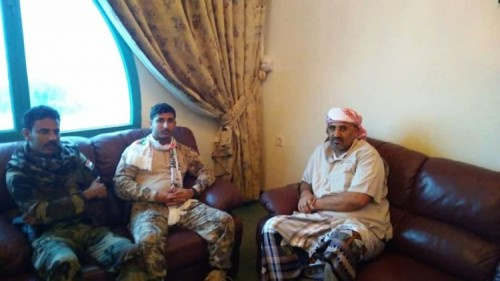 الرئيس الزٌبيدي يلتقي بقيادة النخبة الشبوانية