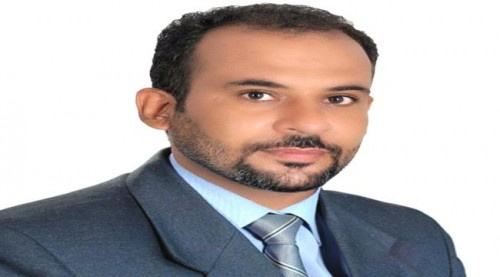 خبير اقتصادي يكشف عن سبب تذبذب أسعار الصرف بوتيرة متسارعة وكبيرة