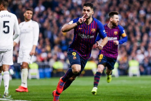 برشلونة يعمق جراح الملكي بثلاثية في عقر داره