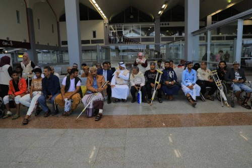 تنفيذا لتوجيهات رئيس الدولة وبمتابعة محمد بن زايد .. 62 جريحا يمنيا يتلقون العلاج في الهند على نفقة الإمارات (صور)
