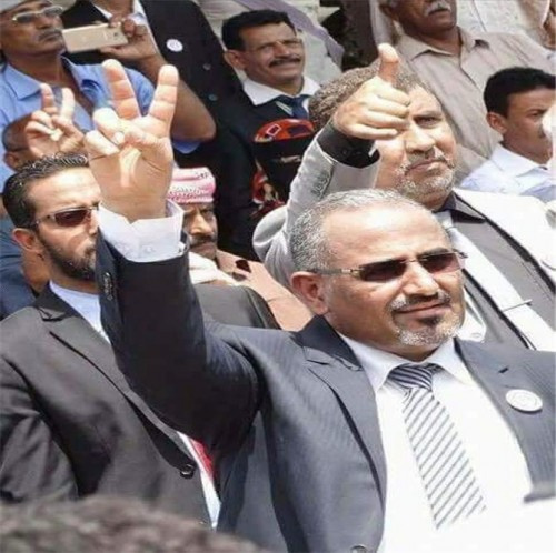 بماذا رد "الرئيس الزُبيدي" عندما استنجدت به قبائل مريس؟