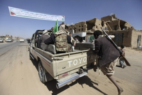 إطالة أمد الأزمة الإنسانية.. أسلوب حوثي لشرعنة الانقلاب ونتائجه