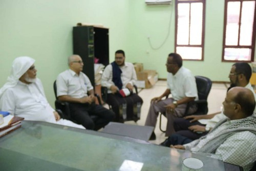 مركز عدن للدراسات والبحوث التاريخية والنشر يطلع على أوضاع المكتبة الوطنية بعدن