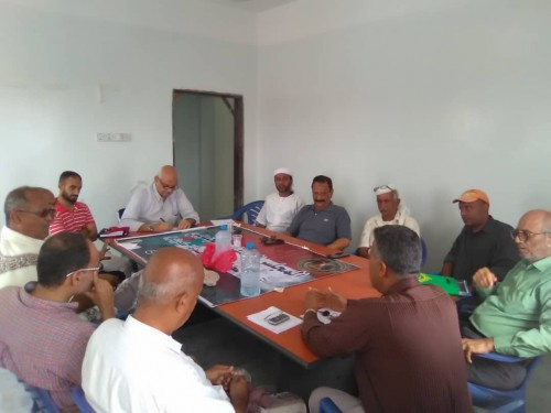 نائب رئيس إنتقالي #العاصمة_عدن يطلع على سير العمل في إدارات انتقالي صيرة