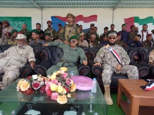 نائب رئيس #المجلس_الانتقالي يشهد تخرج دفعة جديدة من قوات الدعم والإسناد