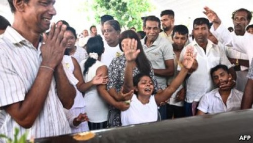 سريلانكا .. حداد وصلوات وجنائز جماعية 