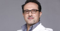  بعد الكشف عن مرضه.. شريف مدكور : "حب الناس نسانى التعب