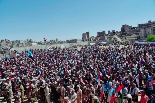 مهرجان يافع يؤكد تمسكه ببيان عدن التاريخي والتفويض الممنوح للرئيس الزُبيدي  (نص البيان)