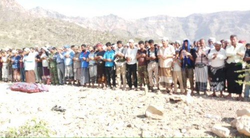 تشييع الإعلامي "غالب لبحش" إلى مثواه الاخير في منطقة حجر ب#الضـالع