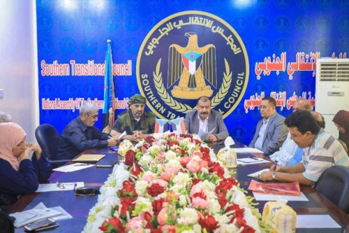 الرئیس الزبیدي : لسنا طلاب سلطة و لا باحثین عن شهرة وکل ما نقوم به هو من أجل شعبنا