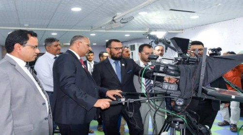 الزبيدي يهنئ شعب الجنوب بإطلاق القناتين الجنوبيتين من #العاصمة_عـدن