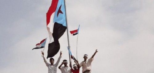 ناشطون يحذرون من تحركات #الإصلاح المشبوهة في الجنوب ويدينون فعل قيادي منهم 