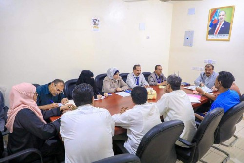 لجنة الحوار الجنوبي برئاسة رئيس الجمعية الوطبة تواصل جلسة الحوار مع ممثلي قطاع الاكاديميين
