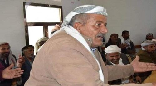 المليشيات #الحـوثية تقتحم وتنهب منزل احد ابرز مشائخ محافظة البيضاء