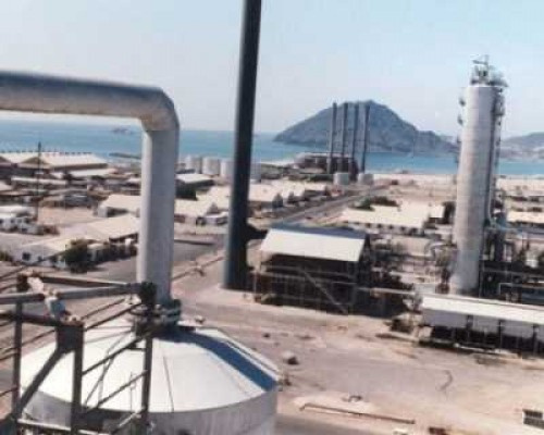 على خلفية اضراب لعمال مصافي عدن قوات حرس المنشأت تعتدي بالضرب وتعتقل عدد من النقابيين