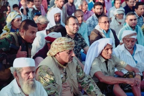 الرئيس الزُبيدي يؤدي صلاة عيد الفطر مع جموع المصلين بمدينة #الضالع