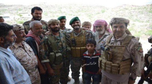 قائد التحالف واللواء شلال يزوران اسر الشهداء سكره والشوبجي وسناح