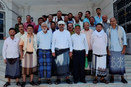 الرئيس الزبيدي يستقبل المهنئين من أكاديميي جامعة عدن