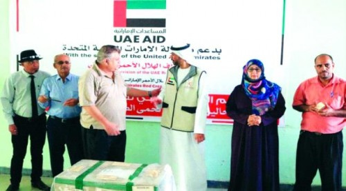 مساعدات طبية إماراتية لمواجهة حمى الضنك في #العاصمة_عدن