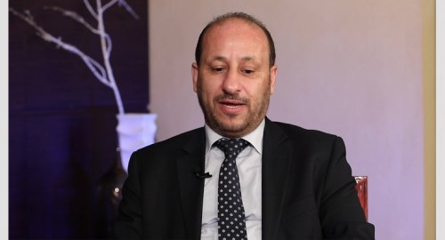 وزير التخطيط : الميزانية التشغيليّة للمنظمات الدوليّة متضخّمة .. ومشاريع مجاري عدن وسيئون وتريم سترى النور قريبا