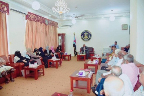 الرئيس الزُبيدي يلتقي بقيادة وأعضاء نقابة المهندسين والنقابات المهنية في الجنوب