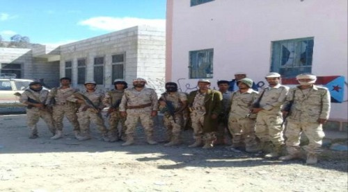 قرار وزير الداخلية يتسبب بإغلاق مقرات الأمن بيافع