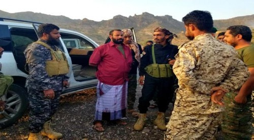 العقيد القبه يستقبل قافلة دعم لجبهات #الضـالع من لواء حماية المنشآت