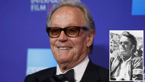 " توفي ضاحكاً ".. رحيل النجم السينمائي بيتر فوندا