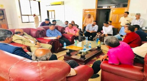 قيادات #المجلس_الانتـقالي تزور صحيفة 14 اكتوبر وتطمن قيادتها وموظفيها بالوقوف الى جانبهم