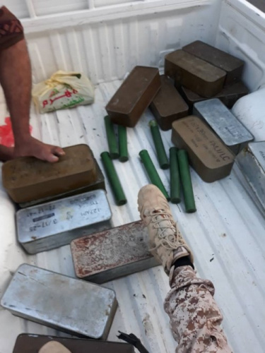 نقطة العلم تضبط كمية من الذخائر كانت في طريقها الى #العاصمة_عدن