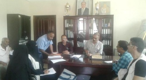 محافظ #الضـالع يلتقي فريق منظمة رعاية الأطفال