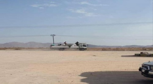 شهود عيان: ميليشيا الاصلاح القادمة من #مـأرب تنفذ عمليات نهب واسعة داخل مدينة عتق "صور"