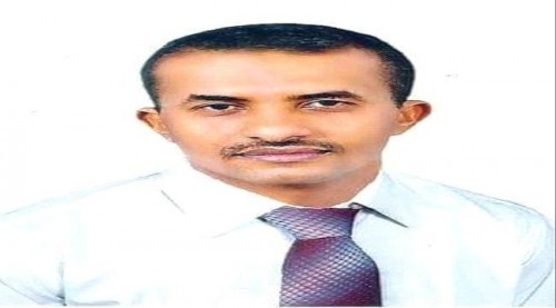 عــاجل.. مجاميع مسلحة تابعة للشرعية تلاحق رئيس تحرير الأمناء