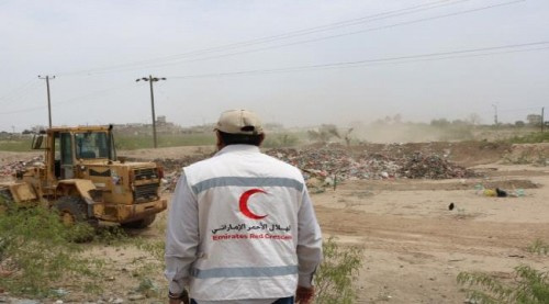 بإشراف الهلال الأحمر الإمارتي.. صندوق لحج يختتم حملة النظافة