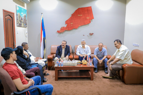 رئيس الجمعية الوطنية يلتقي رئيس وقيادات مجلس الحراك الثوري