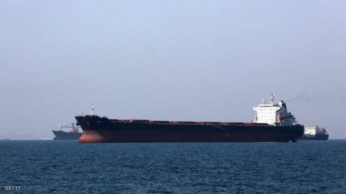 الناقلة البريطانية المحتجزة في إيران بدأت التحرك