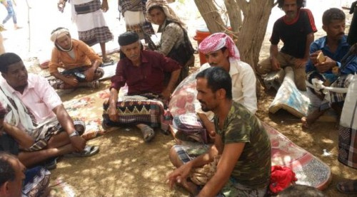 الحوتري يتفقد الخطوط الأمامية لمواقع وجبهات القتال بـ#أبين