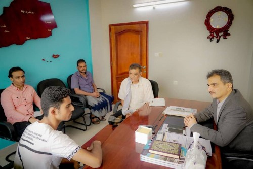 لملس يلتقي الطالب المتفوق حسين حلبوب ويؤكد على اهتمام #المجلس_الانتقالي بالمتفوقين