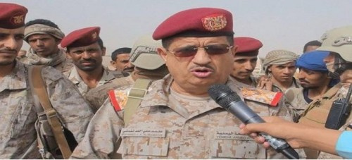 مسؤولين بالبنك المركزي والمالية: ايقاف صرف رواتب الجيش والامن بتوجيهات من المقدشي