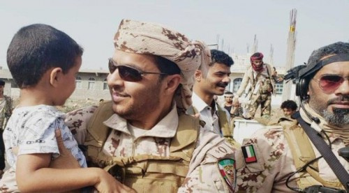 قائد قوات التحـالف بـ#العاصمة_عدن يتفاعل مع معاناة الطفل "أحمد" ويوجه بشراء منزل لأسرته
