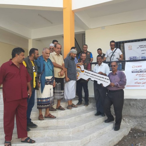 التواهي تحتفي بعودة مدرسة "سالم عمر" بعد 15 عام من تعثر مشروع بنائها .. و"الشعيبي" يؤكد إهتمام السلطة المحلية في العملية التعليمية (صور)