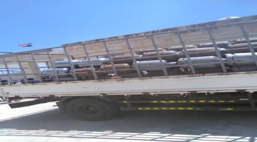 أبين.. حزام مودية الأمني يضبط "دينا" حاولت تهريب اسطوانات الغاز إلى خارج المديرية