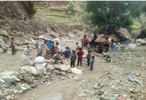 انتقالي ردفان يوقع عقداً لصيانة بعض الطرق في المديرية