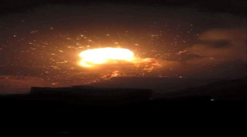 عــاجل.. المقاومة الجنـوبية ب#شبـوة تستهدف ثكنة عسكرية لمليشيا الاصلاح بصواريخ حرارية